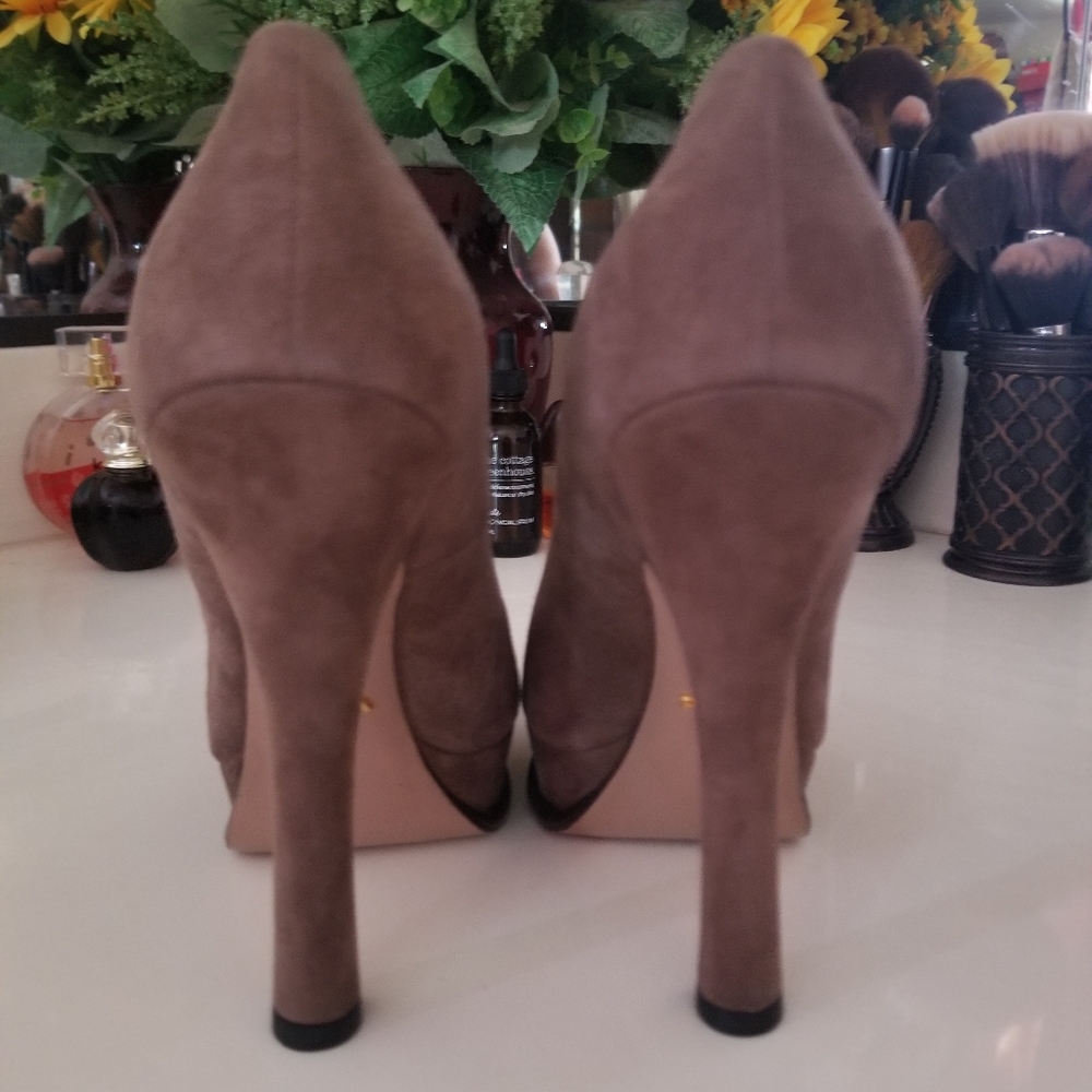 PRADA HEELS - Picture 3 of 10